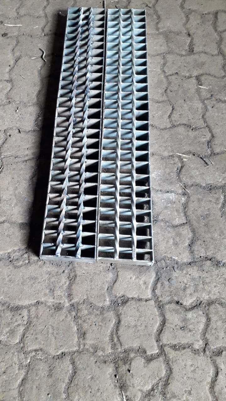 Pagar Mesh T.190 – pagar besi BRC murah